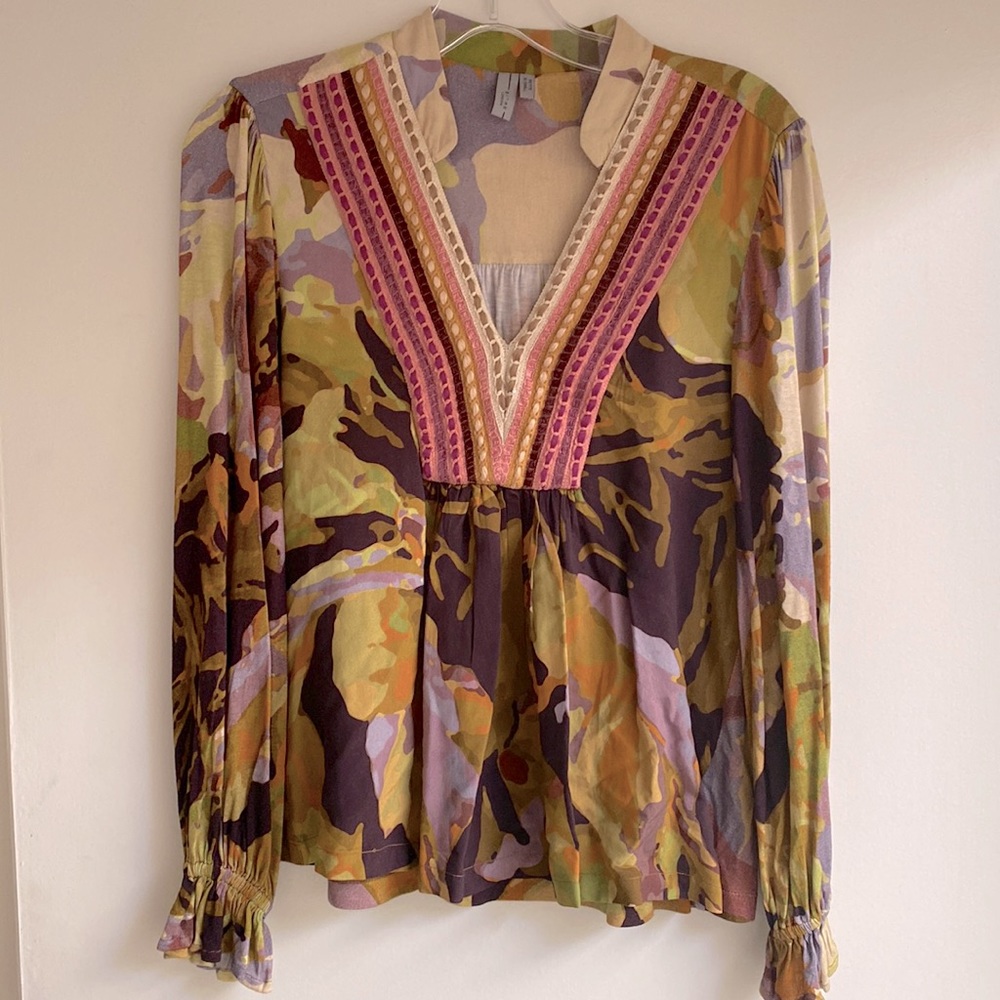 Blank London (petite) patterned & embroidered top.